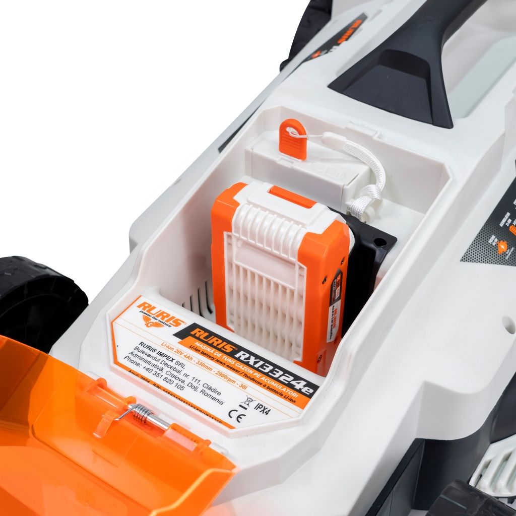 MASINA DE TUNS GAZON PE ACUMULATOR RURIS RXI3324E